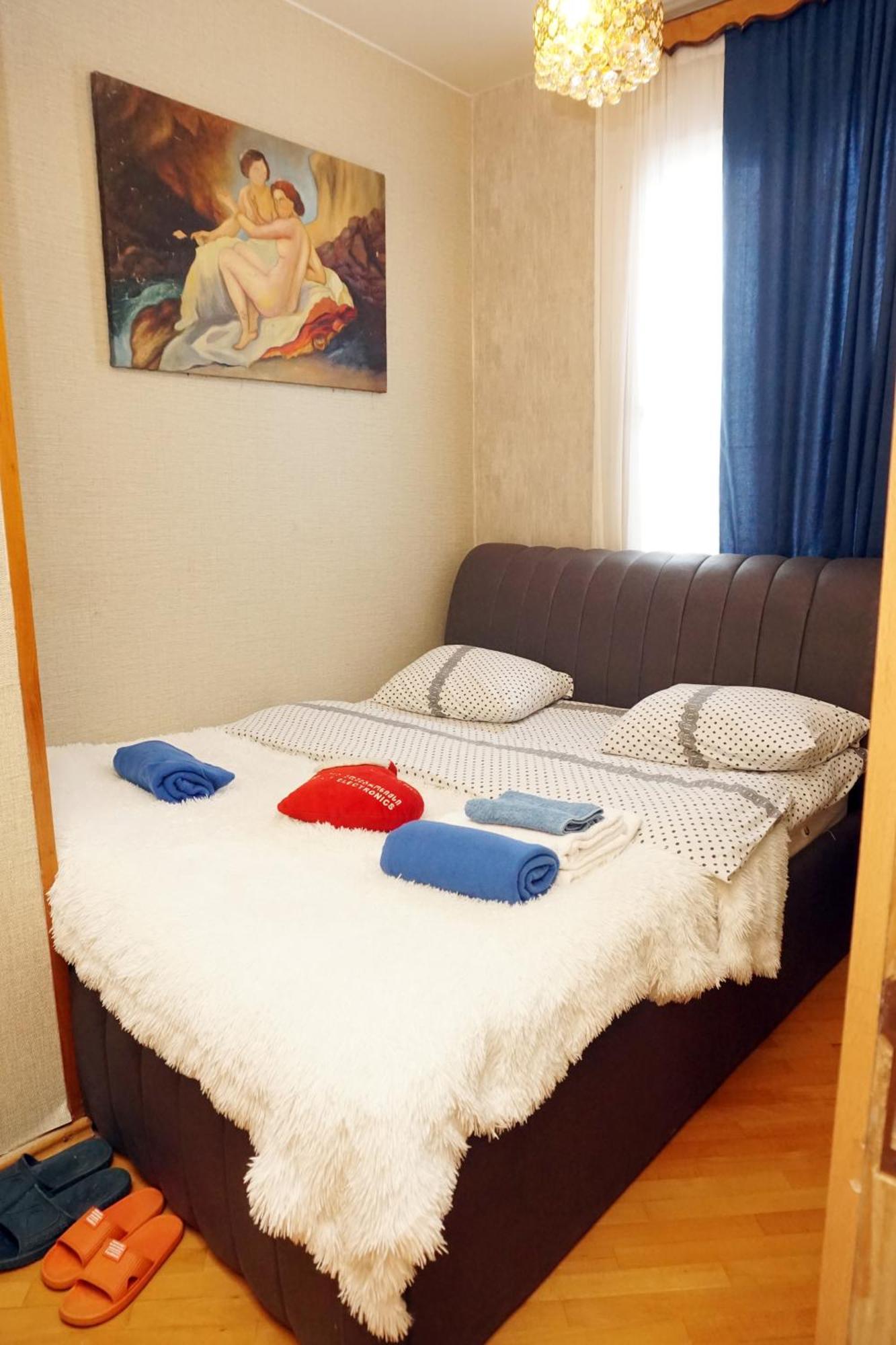 Belas House With Terrace Koetaisi Kamer foto